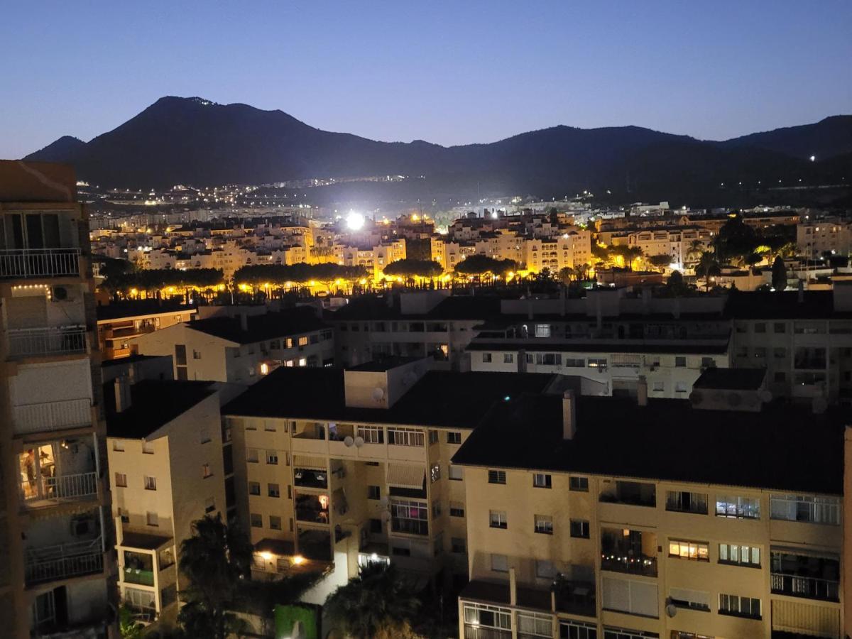 Attico Acuario, 2 Bathrooms Top Floor Appartment With Sea And Mountain Views Benalmadena Bagian luar foto